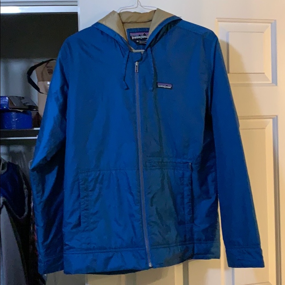 Men’s Patagonia wind breaker